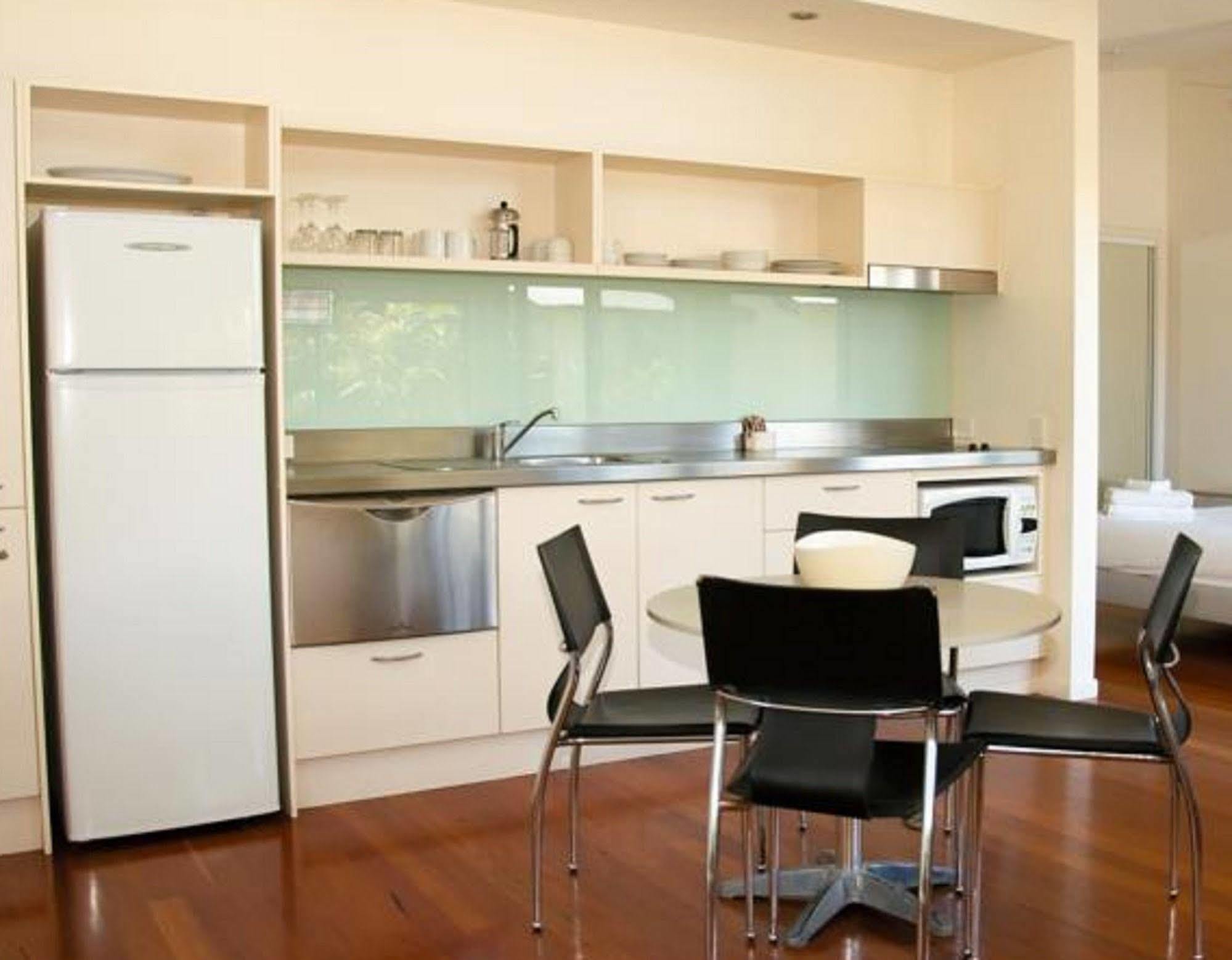 Mobys Beachside Retreat Блуис Бийч Екстериор снимка