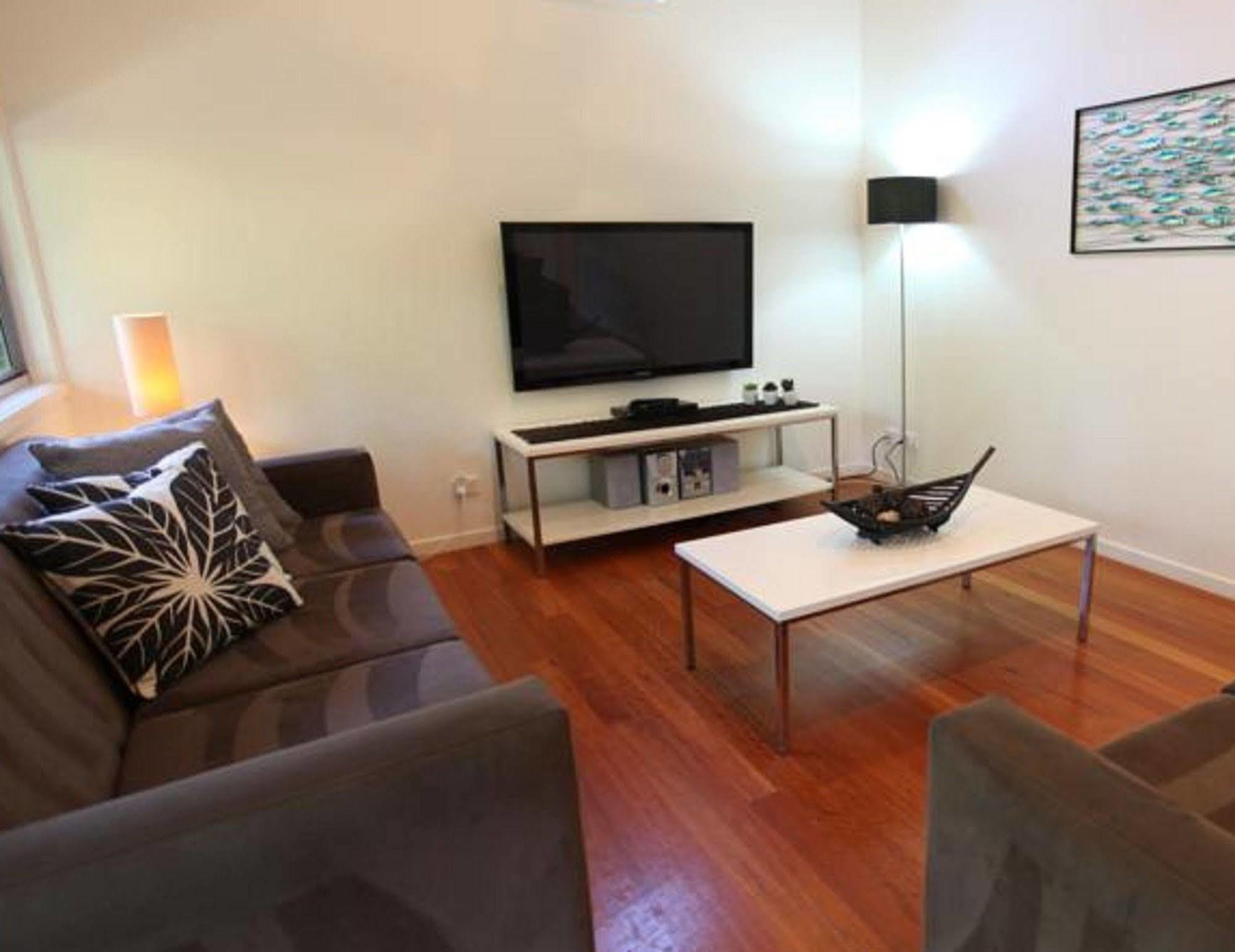 Mobys Beachside Retreat Блуис Бийч Екстериор снимка
